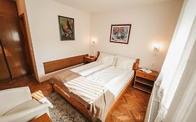 B&B Passage