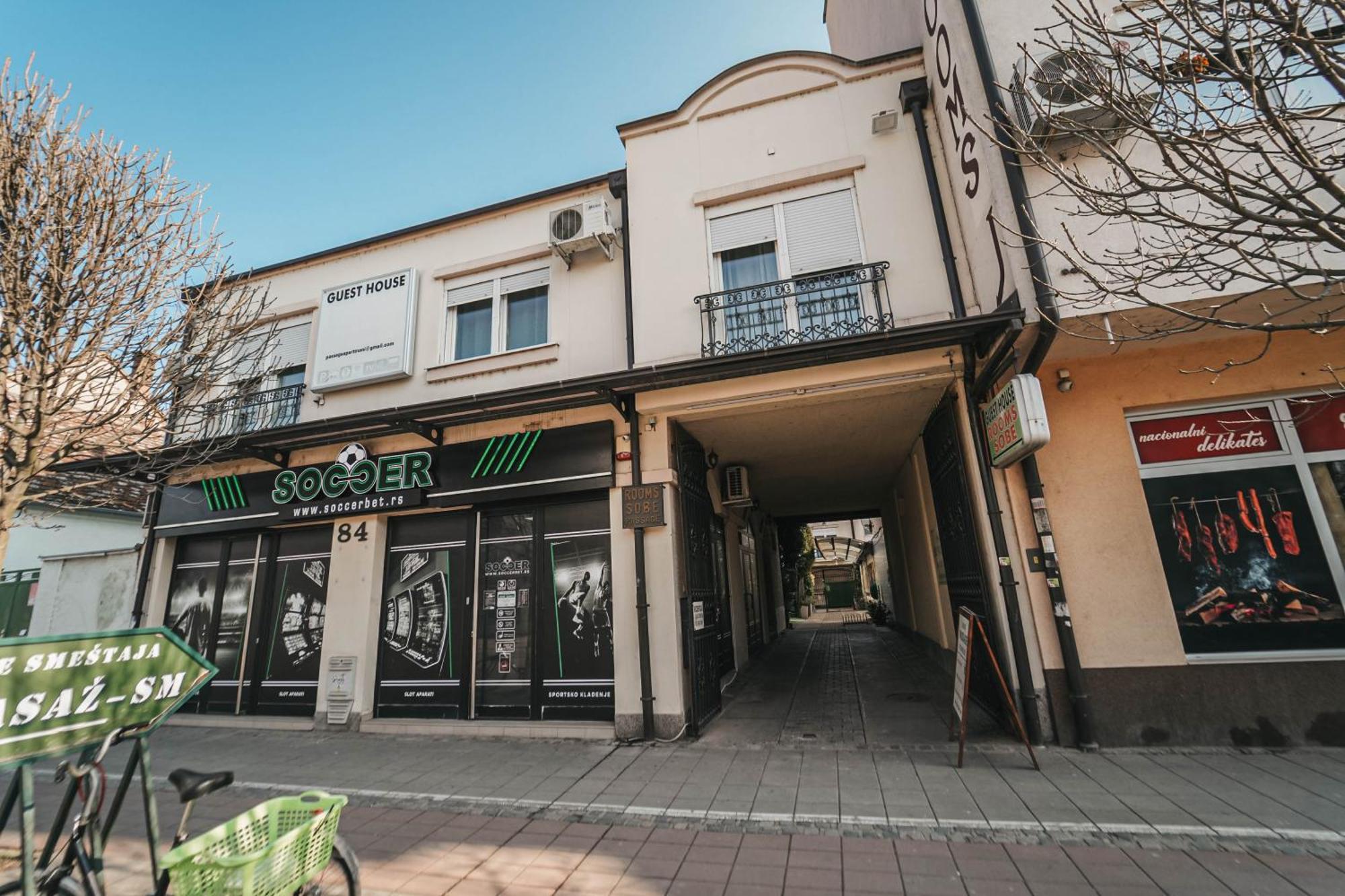 B&B Passage Сремска-Митровица Экстерьер фото