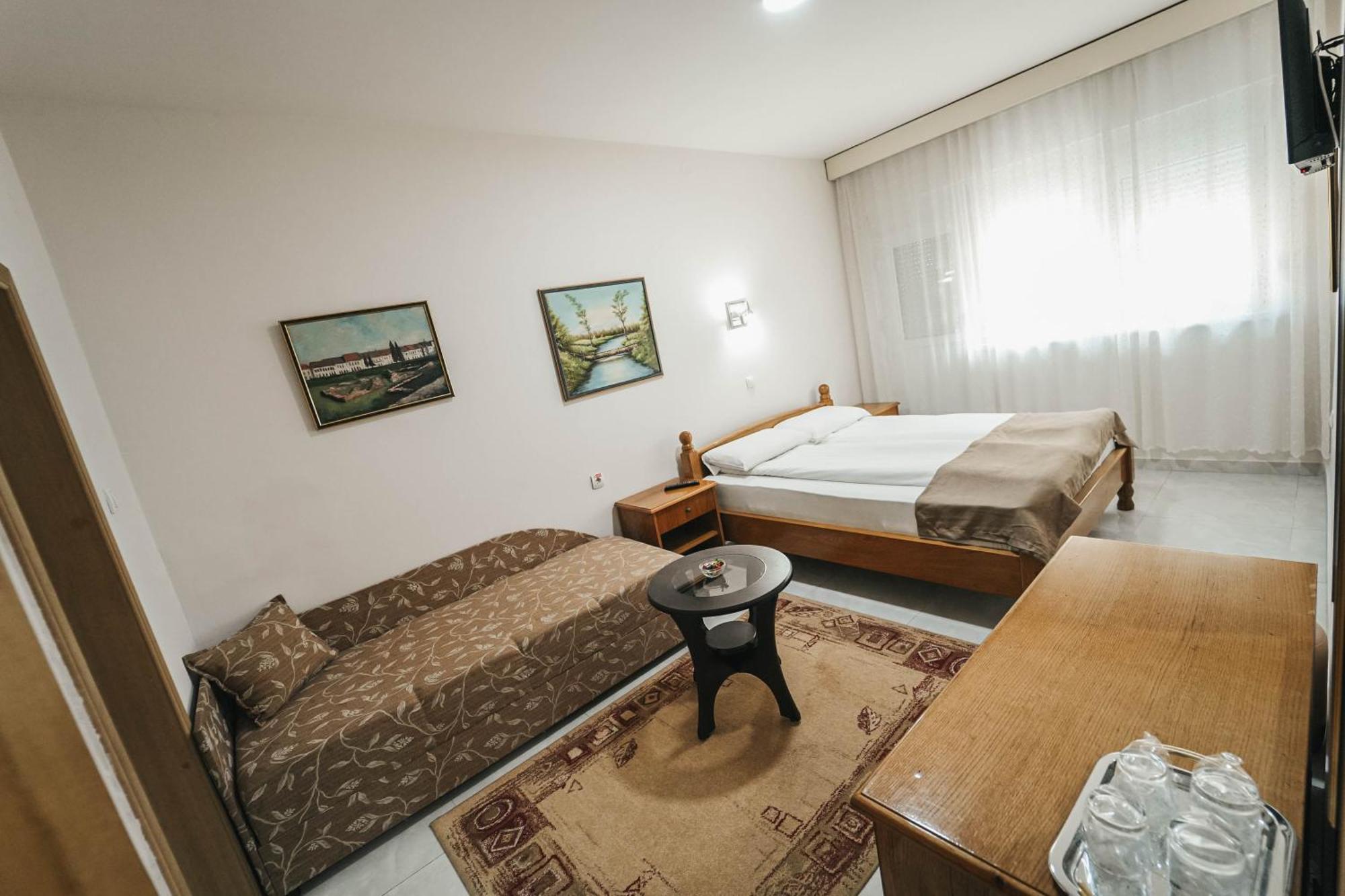 B&B Passage Сремска-Митровица Экстерьер фото