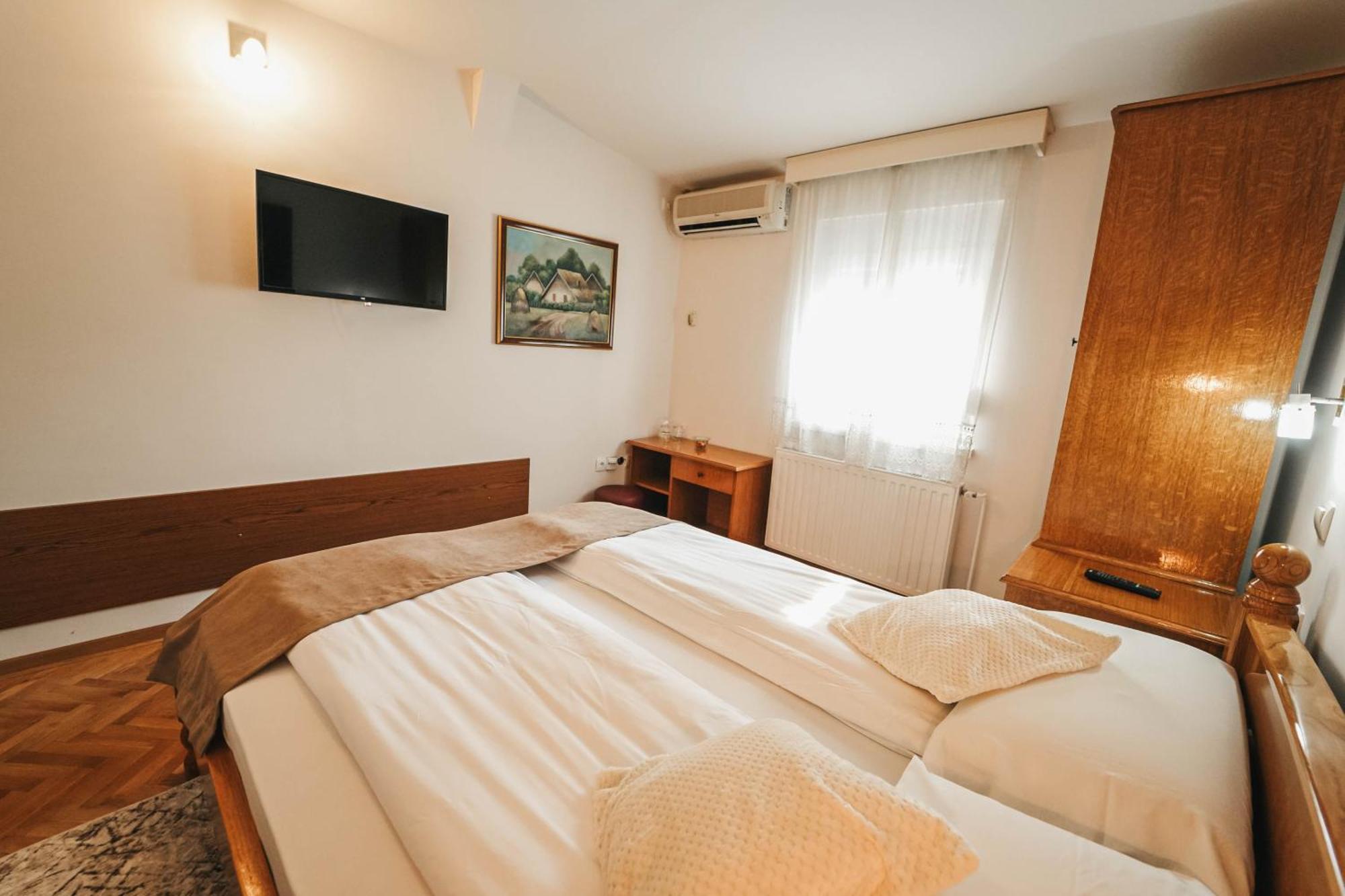 B&B Passage Сремска-Митровица Экстерьер фото